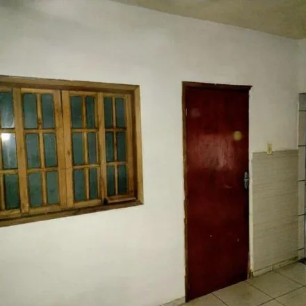 Buy this 2 bed house on Rua Rio Branco in Venda da Cruz, São Gonçalo - RJ