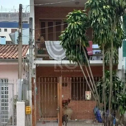 Buy this 3 bed house on Escola Infante Dom Henrique in Rua Gonçalves Dias 1022, Menino Deus