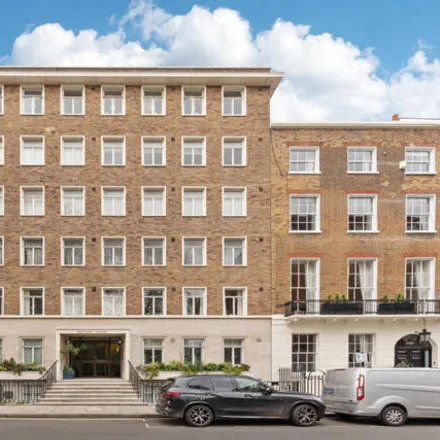 Rent this 3 bed apartment on Brymon Court in 31-32 Montagu Square, London