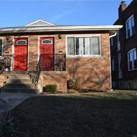 Rent this 2 bed condo on 1062 Commodore Drive in Richmond Heights, Saint Louis County