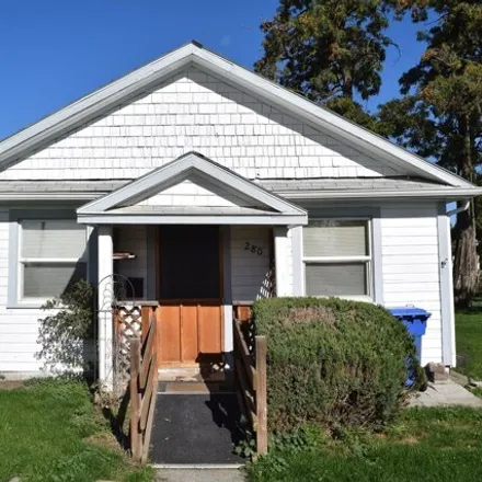 Buy this 2 bed house on 270 Commercial Street in Adams, Umatilla County