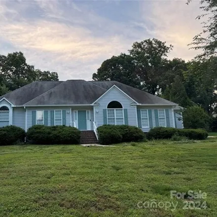 Buy this 4 bed house on 9301 Joines Drive in Matthews, NC 28105