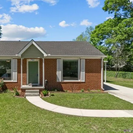 Buy this 2 bed house on Hundred Oaks Bike Path in Westdale Heights, Baton Rouge