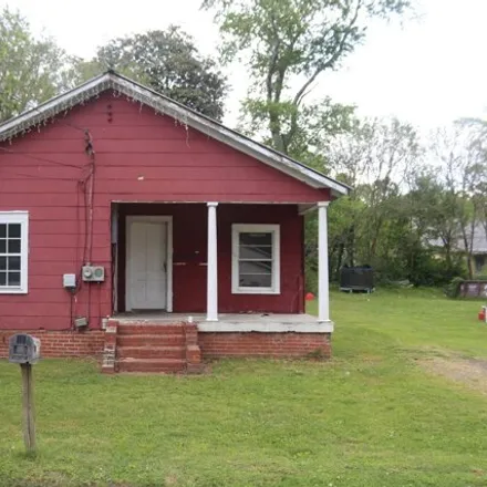 Buy this 2 bed house on 224 Given Street in Summerville, GA 30747