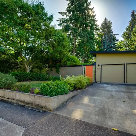 Buy this 3 bed house on 13790 Southwest Bonnie Brae Street in Beaverton, OR 97005