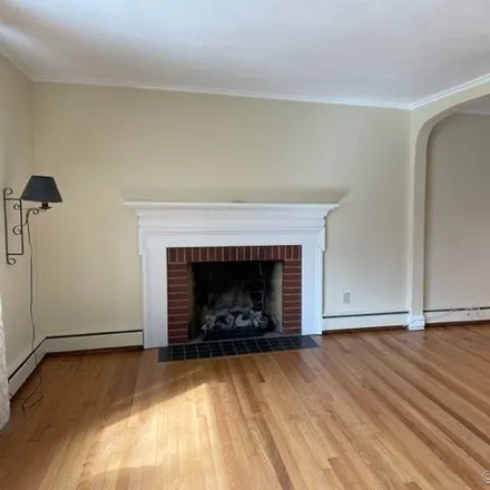 Image 7 - 48 Meadow Farms Rd, West Hartford, Connecticut, 06107 - House for rent