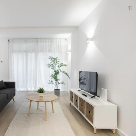 Image 5 - Carrer del Rosselló, 276, 08037 Barcelona, Spain - Apartment for rent