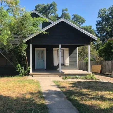 Rent this 3 bed house on 509 West Sears Street in Denison, TX 75020