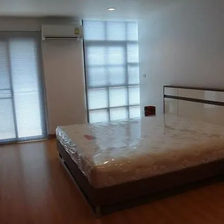 Rent this 1 bed apartment on Sala Daeng Road in Sala Daeng, Bang Rak District
