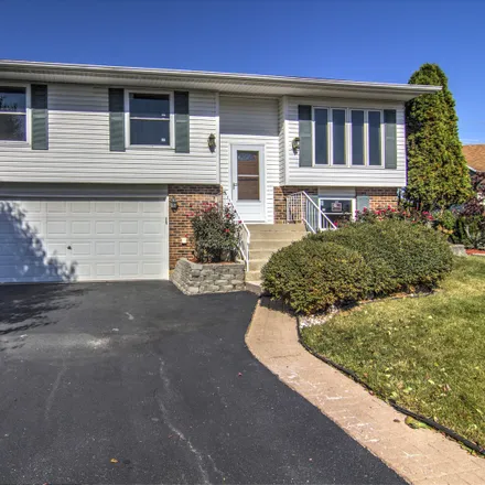 Image 2 - 7620 West Nutwood Court, Frankfort Square, Will County, IL 60423, USA - House for sale