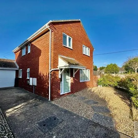 Buy this 4 bed house on 69 Swallow Drive in Milford on Sea, SO41 0XG