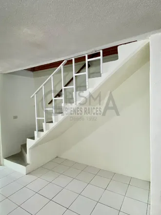 Rent this 5 bed house on Calle Jesús Reyes Heroles in Colonia Bugambilias, 92875 Túxpam