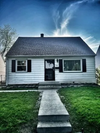 Buy this 4 bed house on 4837 North 90th Street in Milwaukee, WI 53225
