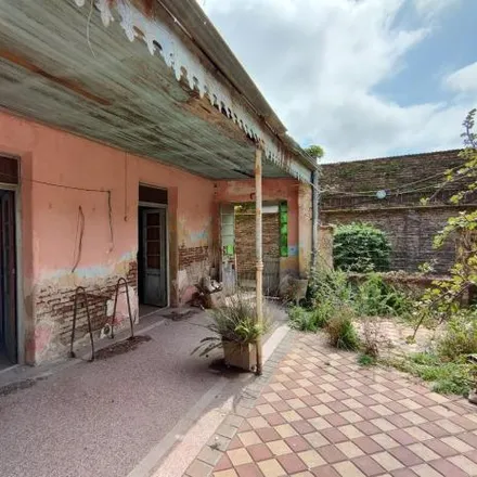 Buy this studio house on Pasaje San Gerónimo in Lisandro de la Torre, Rosario