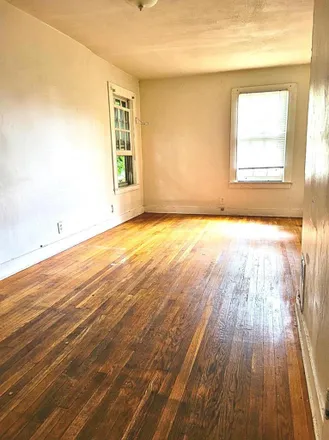 Image 4 - 7 Spring Street, Willimantic, CT 06226, USA - Room for rent