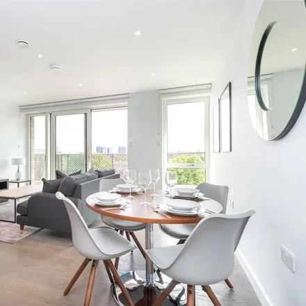 Rent this 1 bed apartment on Drake Apartments in Heygate Street, London