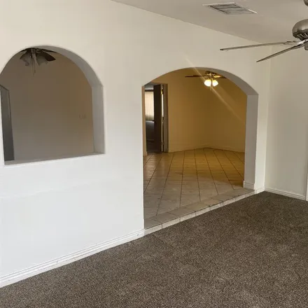 Image 2 - 3138 West Bloomfield Road, Phoenix, AZ 85029, USA - Room for rent