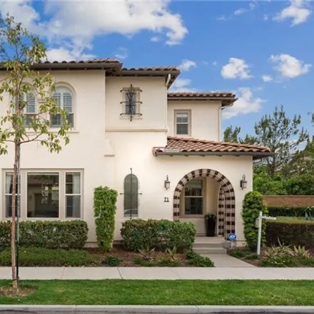 Image 2 - 71 Holmes Place, Tustin, CA 92782, USA - House for sale