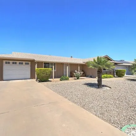 Image 2 - 10634 West Crosby Drive, Sun City, AZ 85351, USA - House for sale