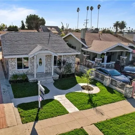 Image 5 - 1620 West 51st Place, Los Angeles, CA 90062, USA - House for sale