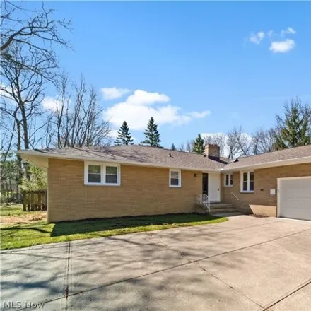 Buy this 3 bed house on 3064 Bramblewood Drive in Broadview Heights, OH 44147