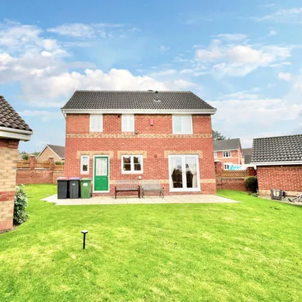 Buy this 4 bed house on Ivy House Paddocks in Telford, TF1 5GD