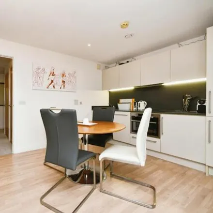 Image 4 - Pacific Heights, Suez Way, Brighton, BN2 8AX, United Kingdom - Apartment for sale