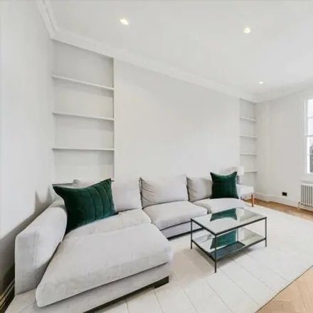 Image 2 - 107 Hamilton Terrace, London, NW8 9QY, United Kingdom - Apartment for sale