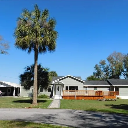Buy this 4 bed house on East Stage Coach Trail in Citrus County, FL 34436