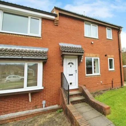 Rent this 1 bed house on Partridge Close in Morley, LS27 8EP