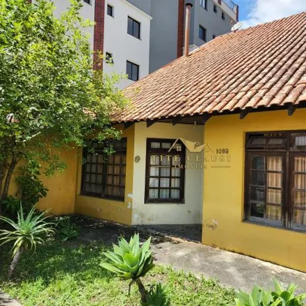 Buy this 3 bed house on Rua Jornalista Caio Machado 1069 in Santa Quitéria, Curitiba - PR