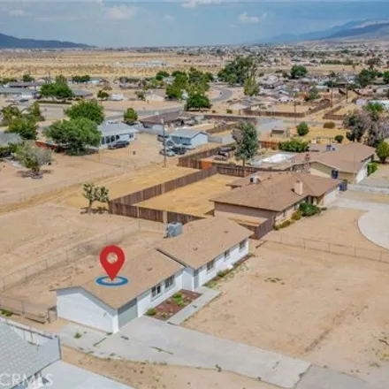 Image 4 - 11457 Chimayo Rd, Apple Valley, California, 92308 - House for sale