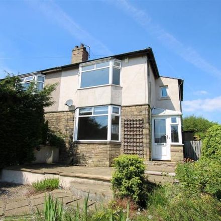 Rent this 3 bed house on Belmont Gardens in Oakenshaw, BD12 0HH