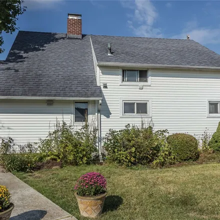 Buy this 4 bed house on 177 Meridian Road in Levittown, NY 11756