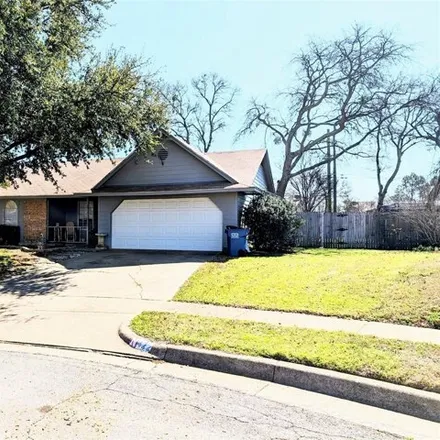Rent this 3 bed house on 412 Thoreau Lane in Euless, TX 76039