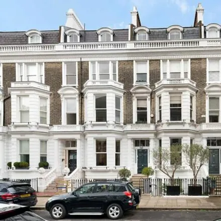 Image 1 - 16 Stafford Terrace, London, W8 7BG, United Kingdom - Townhouse for sale