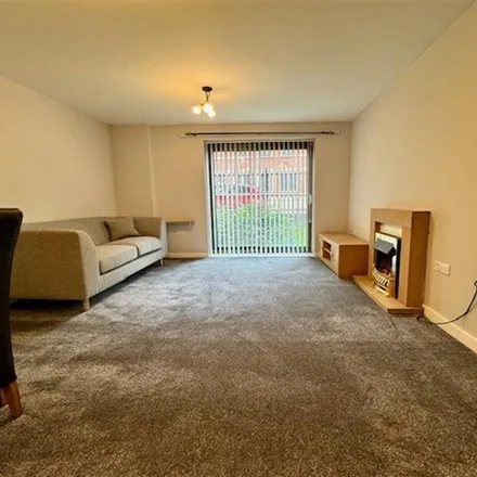 Image 2 - 22 Spring Close Avenue, Leeds, LS9 8RR, United Kingdom - Apartment for rent