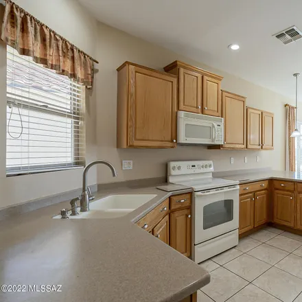 Image 9 - 384 West Calle Media Luz, Sahuarita, AZ 85629, USA - House for sale