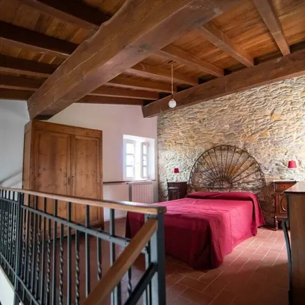 Rent this 5 bed house on 54028 Villafranca in Lunigiana