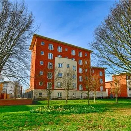Image 5 - Dumballs Road, Cardiff, CF10 5FE, United Kingdom - Apartment for rent