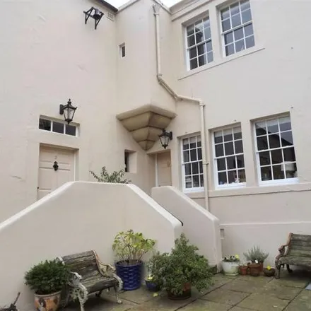 Rent this 3 bed room on Bakewell in Baslow Road / Castle Mount Crescent, Baslow Road