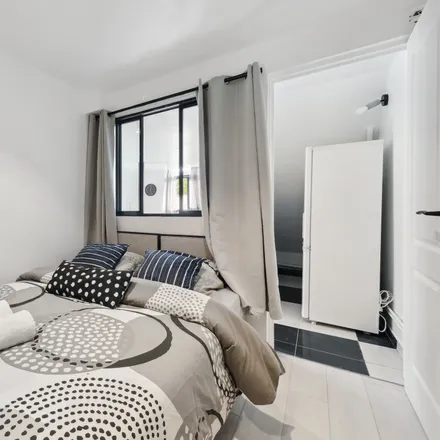 Rent this 3 bed apartment on 111 Boulevard du Général Delambre in 95100 Argenteuil, France