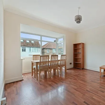 Rent this 1 bed house on 43 The Approach in London, W3 7PS