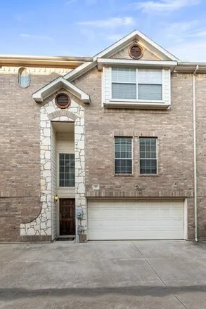 Rent this 3 bed house on 2519 Shelby Ave Apt B in Dallas, Texas