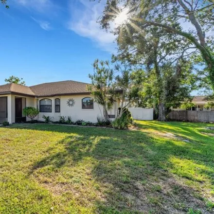 Rent this 3 bed house on 281 Crane Road in Venice Groves, Sarasota County