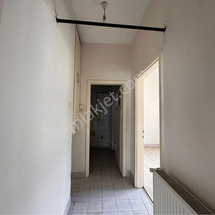 Rent this 3 bed apartment on Baştuğ Apartmanı in Ağaçkakan Sokak, 06290 Keçiören