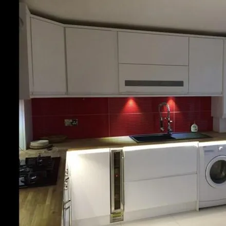 Rent this 3 bed apartment on South Road in London, TW13 6UE