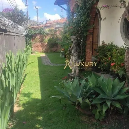Buy this 5 bed house on Rua do Ouro in Serra, Belo Horizonte - MG
