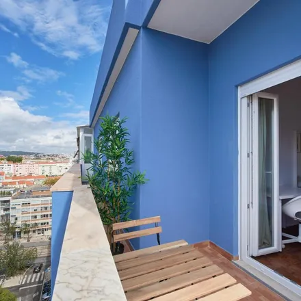 Image 1 - Seguros José Fonseca, Rua Eugénio de Castro 8A, 2800-270 Almada, Portugal - Apartment for rent