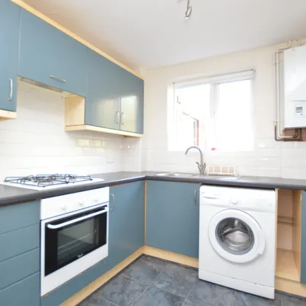 Image 4 - 43;43A;43B;45;45A;45B;47;47A;47B Tadcaster Road, Sheffield, S8 0RA, United Kingdom - Apartment for rent